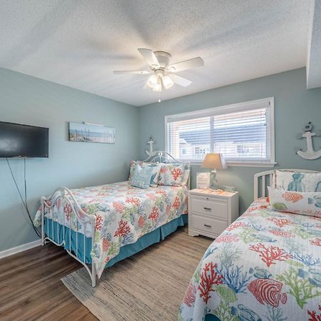 Sand Pebbles #B9 - Corbans Castle Apartment Carolina Beach Bagian luar foto